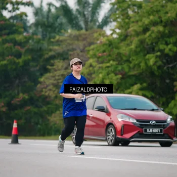 Runner Photo 7416638
