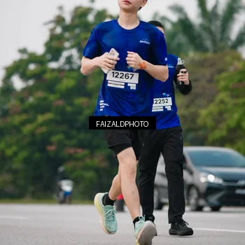 Runner Photo 7416642