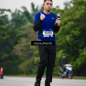 Runner Photo 7416649