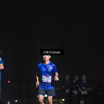 Runner Photo 7416676