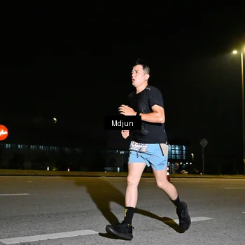 Runner Photo 7416682