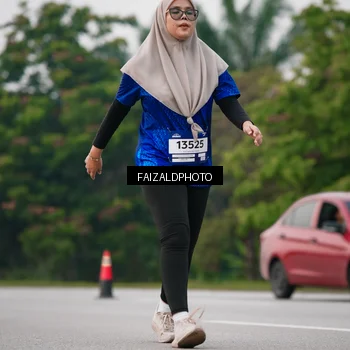 Runner Photo 7416685