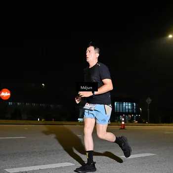 Runner Photo 7416689