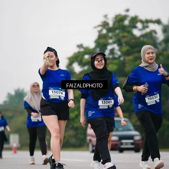 Runner Photo 7416724