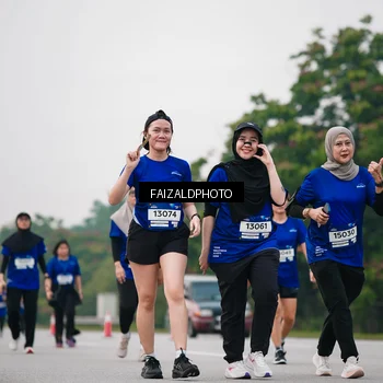 Runner Photo 7416727