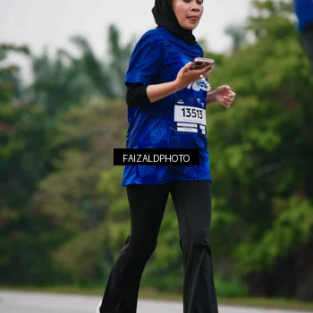 Runner Photo 7416749