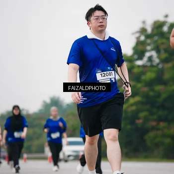 Runner Photo 7416761
