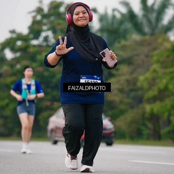 Runner Photo 7416797
