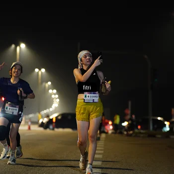 Runner Photo 7416814