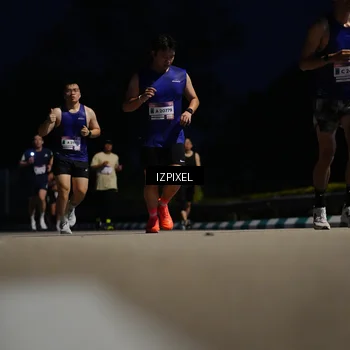 Runner Photo 7416844