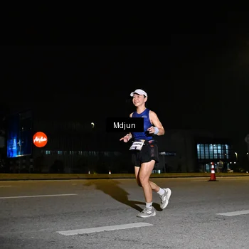 Runner Photo 7416848