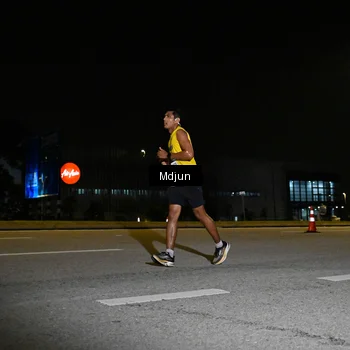 Runner Photo 7416875