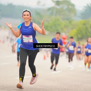 Runner Photo 7416880