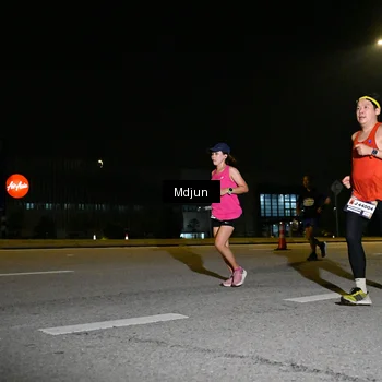 Runner Photo 7416894