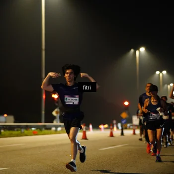 Runner Photo 7416897