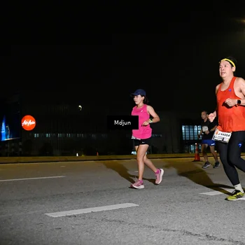 Runner Photo 7416920