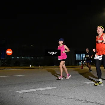 Runner Photo 7416923