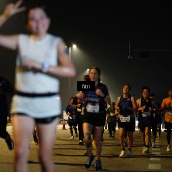 Runner Photo 7416924