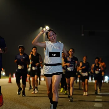 Runner Photo 7416925
