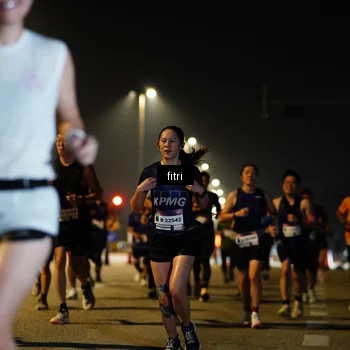 Runner Photo 7416941