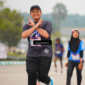 Runner Photo 7416954
