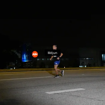 Runner Photo 7416959