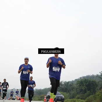 Runner Photo 7416988