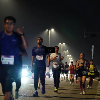 Runner Photo 7417014