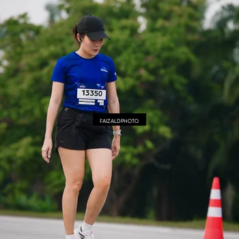 Runner Photo 7417051