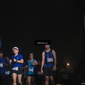 Runner Photo 7417058