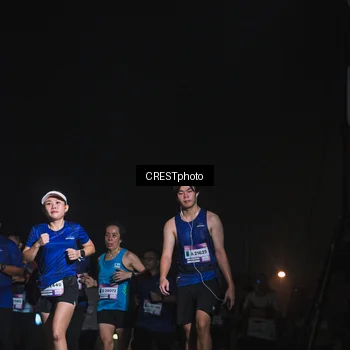Runner Photo 7417085