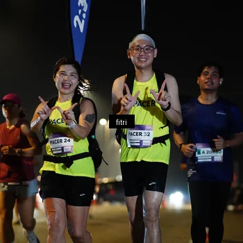 Runner Photo 7417097