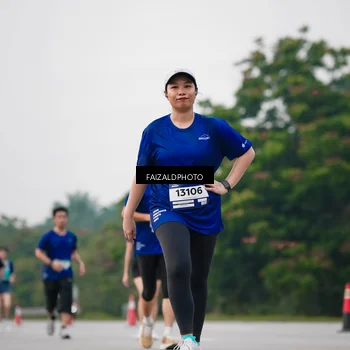Runner Photo 7417118