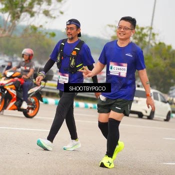 Runner Photo 7417122