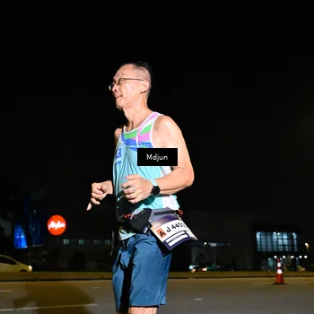 Runner Photo 7417137