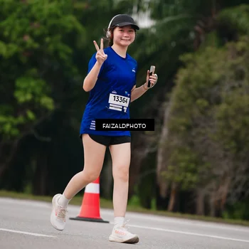 Runner Photo 7417155