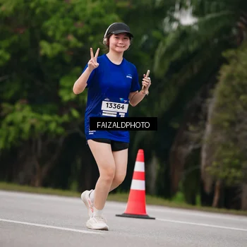 Runner Photo 7417165