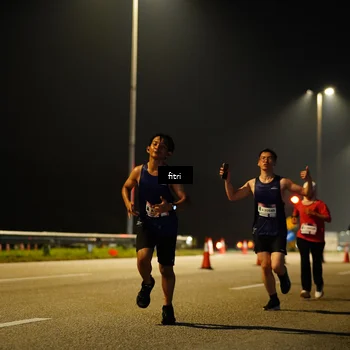 Runner Photo 7417187
