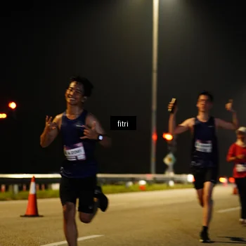 Runner Photo 7417214
