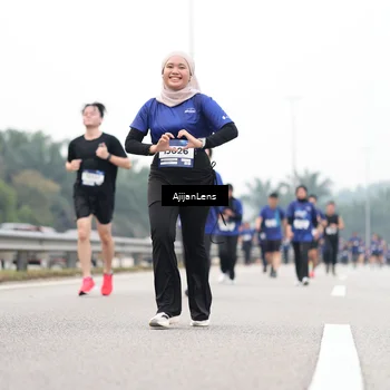 Runner Photo 7417219