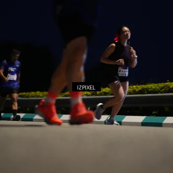 Runner Photo 7417221