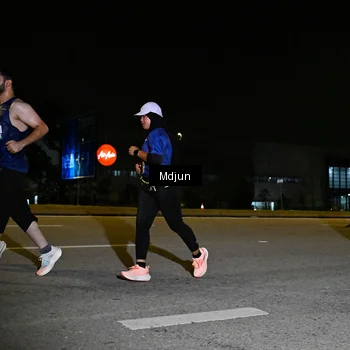 Runner Photo 7417243