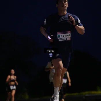 Runner Photo 7417252