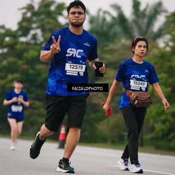 Runner Photo 7417261