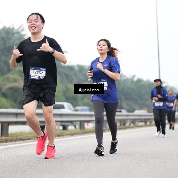 Runner Photo 7417262