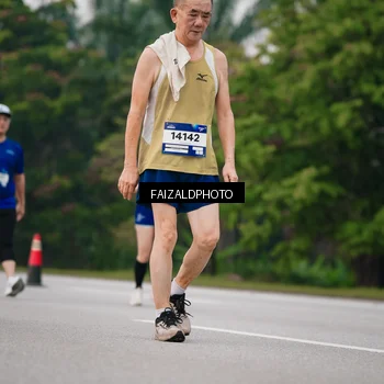 Runner Photo 7417272