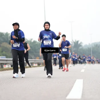 Runner Photo 7417278