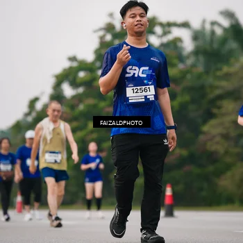 Runner Photo 7417295