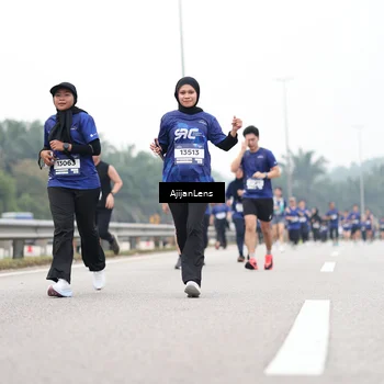 Runner Photo 7417296