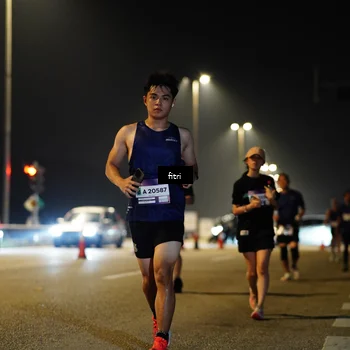 Runner Photo 7417299